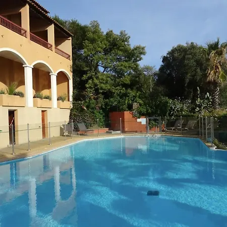 Studio In Residence With Terrace And Pool Διαμέρισμα Bormes-les-Mimosas